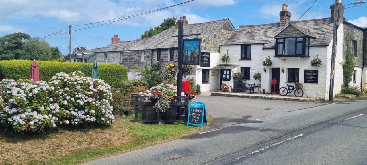 Cornish Arms Inn Port Isaac 2 Miles Pendoggett Dış mekan fotoğraf