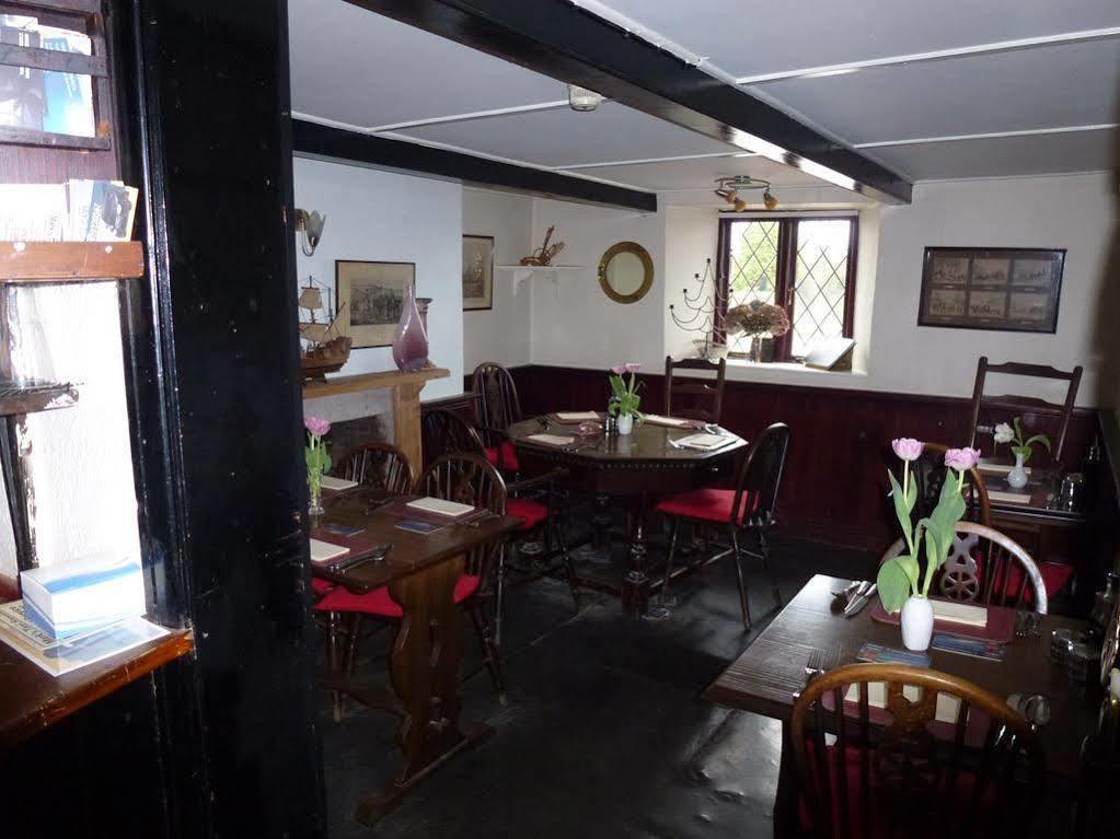Cornish Arms Inn Port Isaac 2 Miles Pendoggett Dış mekan fotoğraf